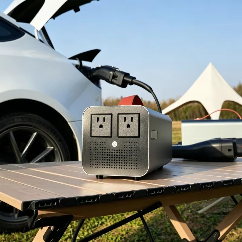 Stazione di Scarica V2L NACS d - Outdoor Power Station recensione e prezzo