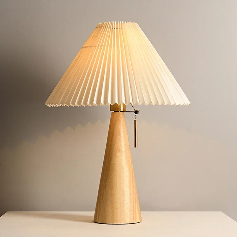 Lampada da tavolo retrò plisse - Solar Lamp recensione e prezzo